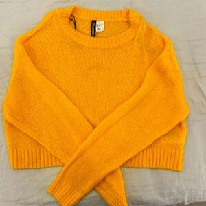 H&M sweater
